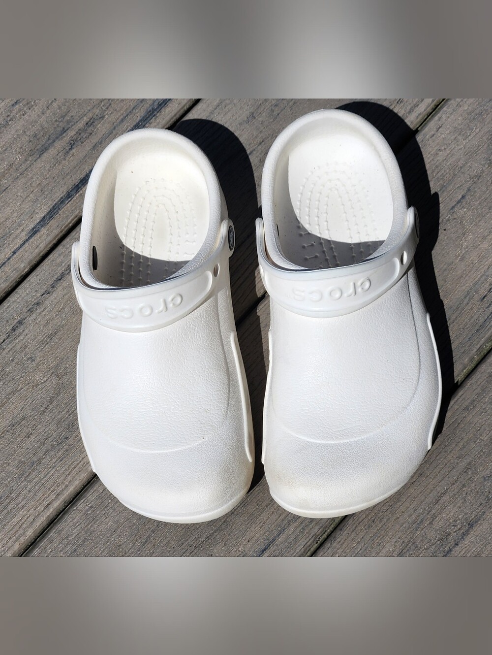 CROCS Classic Clog in White - Women’s Slip-On Mules